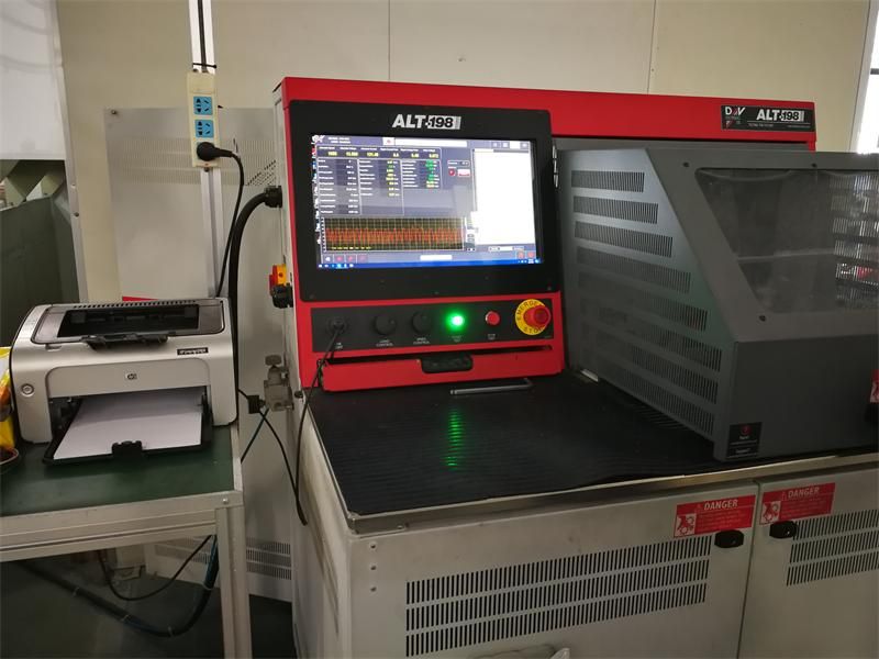 7966 Alternator 140 AMP/12 Volt, Cw, 6-Groove Pulley, 02: 00 Plug Clock• Delco CS144 Late IR/Ef